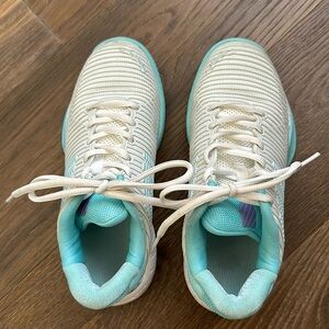 K- Swiss Juniors` Hypercourt Express 2 Tennis Shoes  (Size 3.5)